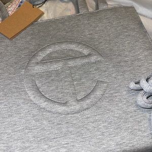 UGG x TELFAR Medium Fleece Shopper - Heather Grey